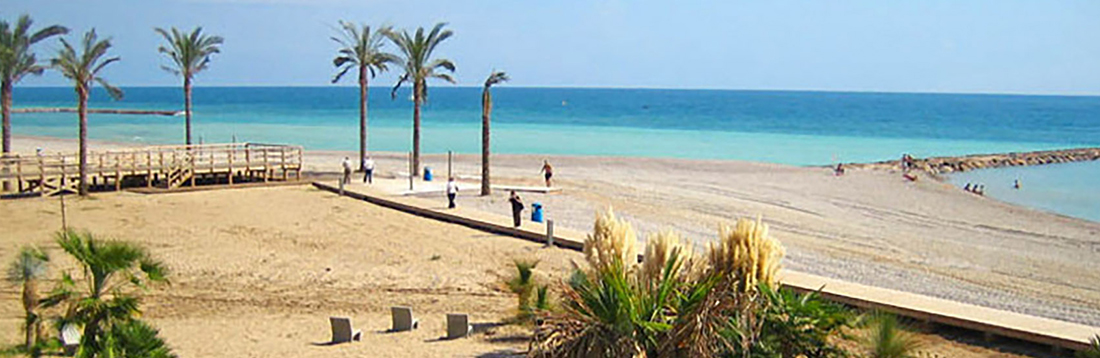 La semana santa, a la playa en taxi